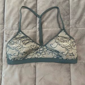 Lululemon Live In Lace Bralette Size 4